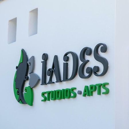 Iades Studios & Apartments Agia Anna  Eksteriør billede